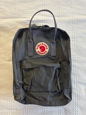 Kånken Backpack in Dark Grey